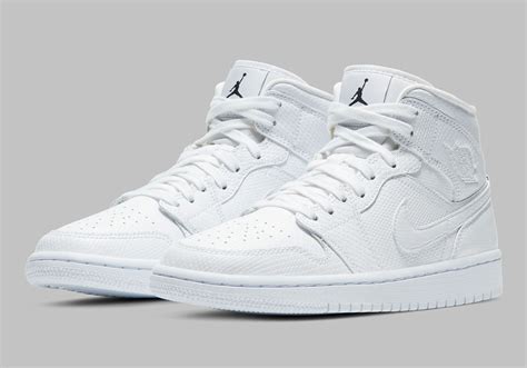 nike jordan 1 mid weiss|jordan 1 mid sale.